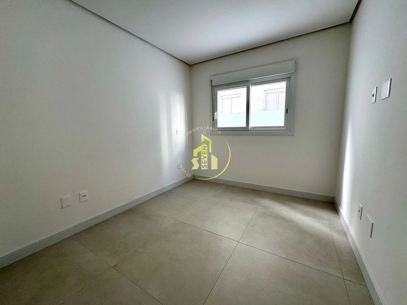 Apartamento 3 dormitórios, terraço em L, mobiliado e decorado, Capão.: 4ª foto da galeria de imagens do imóvel