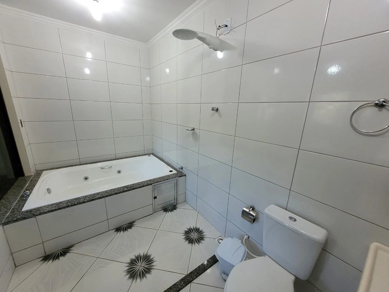 Chácara na Taboa com piscina: 6ª foto da galeria de imagens do imóvel