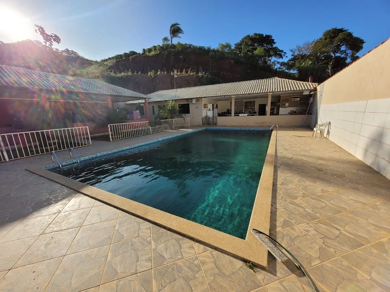 Chácara na Taboa com piscina: 2ª foto da galeria de imagens do imóvel