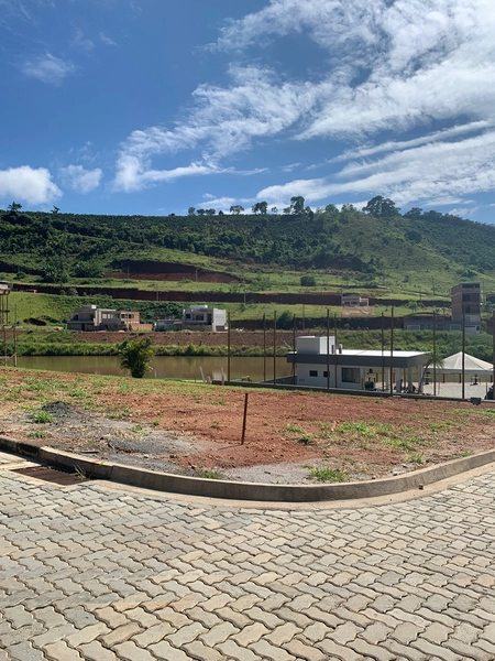 TERRENOS CONDOMÍNIO RESIDENCIAL FLORESTA: 7ª foto da galeria de imagens do imóvel