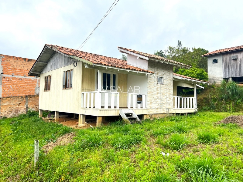 Casa á Venda em Gravatal-SC: 1ª foto da galeria de imagens do imóvel