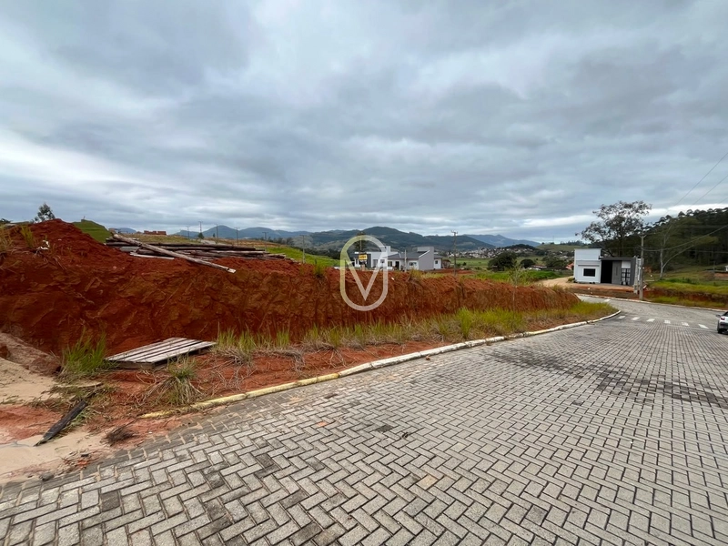 Lote á Venda em Armazém-SC: 4ª foto da galeria de imagens do imóvel
