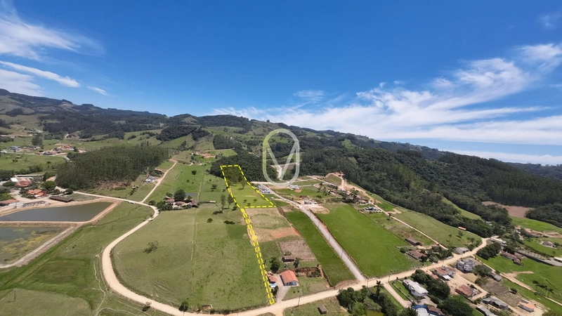 Terreno de 3 hectares á vendo em Armazém-SC: 3ª foto da galeria de imagens do imóvel