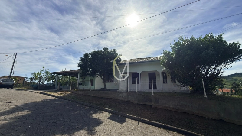 Casa á Venda no Centro de Armazém-SC: 4ª foto da galeria de imagens do imóvel