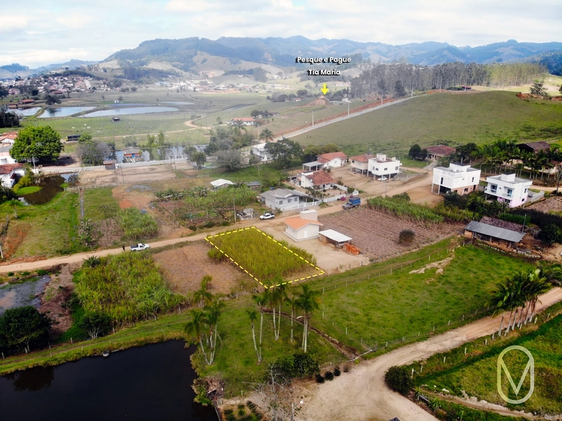 Lote á Venda em Armazém-SC: 2ª foto da galeria de imagens do imóvel