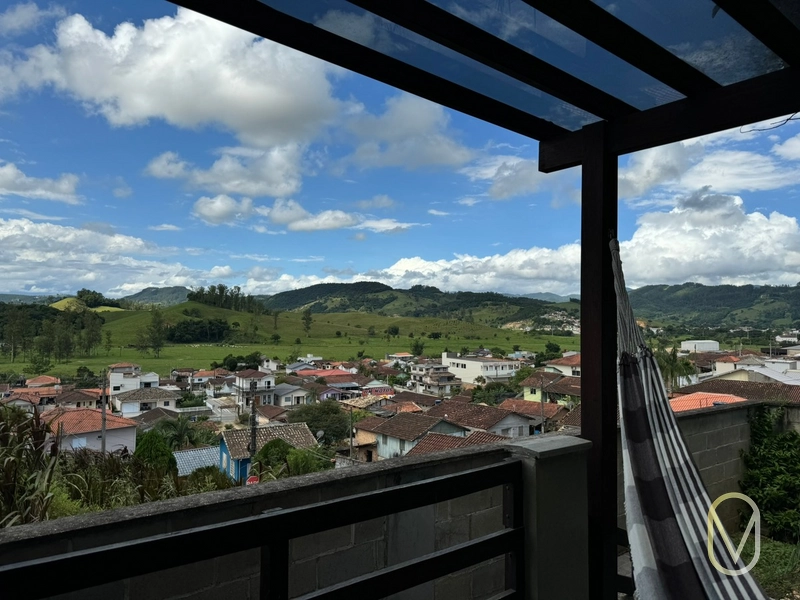 Casa de 2 dormitórios á Venda em Armazém-SC: 6ª foto da galeria de imagens do imóvel