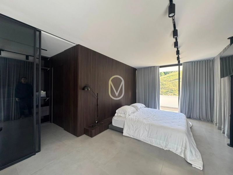 Casa de Alto Padrão á Venda em São Martinho-SC: 31ª foto da galeria de imagens do imóvel