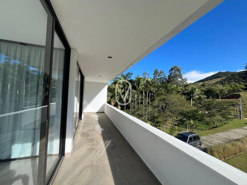 Casa de Alto Padrão á Venda em São Martinho-SC: 38ª foto da galeria de imagens do imóvel