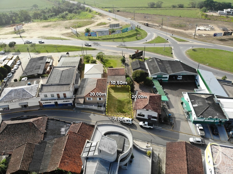 Lote á Venda no Centro de Gravatal-SC: 4ª foto da galeria de imagens do imóvel