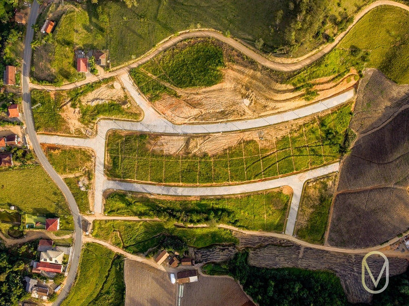 Loteamento Santa Terezinha: 2ª foto da galeria de imagens do imóvel