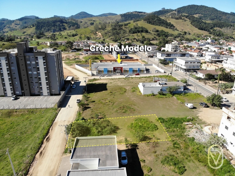 Lote á Venda no Centro de Armazém-SC: 5ª foto da galeria de imagens do imóvel