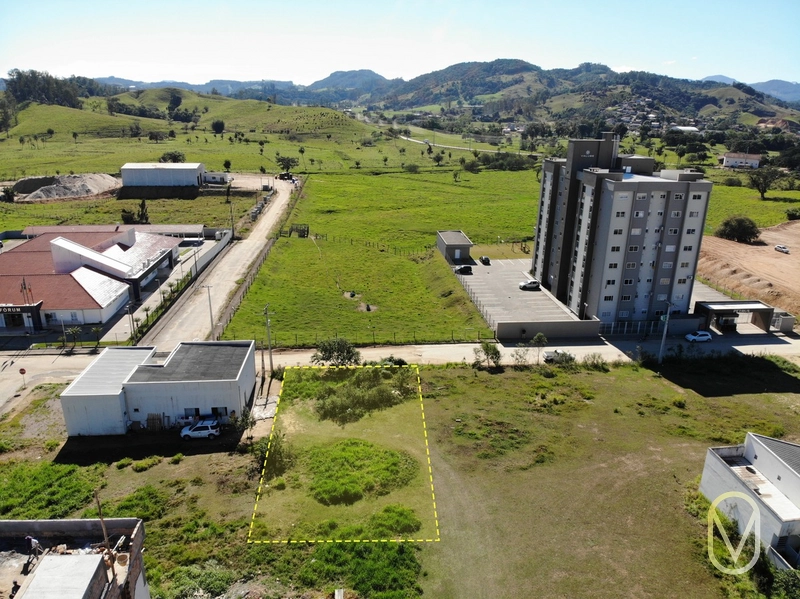 Lote á Venda no Centro de Armazém-SC: 6ª foto da galeria de imagens do imóvel