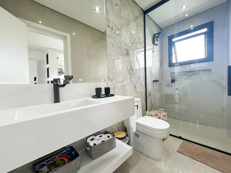 Sobrado de Alto Padrão 3 suítes  à Venda — Alphaville : 13ª foto da galeria de imagens do imóvel