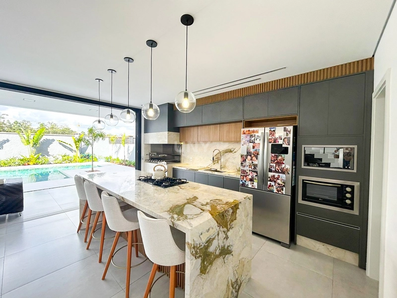 Sobrado de Alto Padrão 3 suítes  à Venda — Alphaville : 6ª foto da galeria de imagens do imóvel