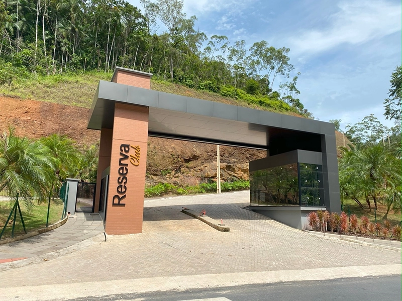 Terreno à Venda em Brusque – Reserva Club Azambuja: 1ª foto da galeria de imagens do imóvel