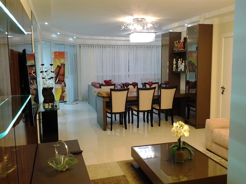 Apartamento Alto Padrão à Venda em Meia Praia – Itapema/SC: 5ª foto da galeria de imagens do imóvel