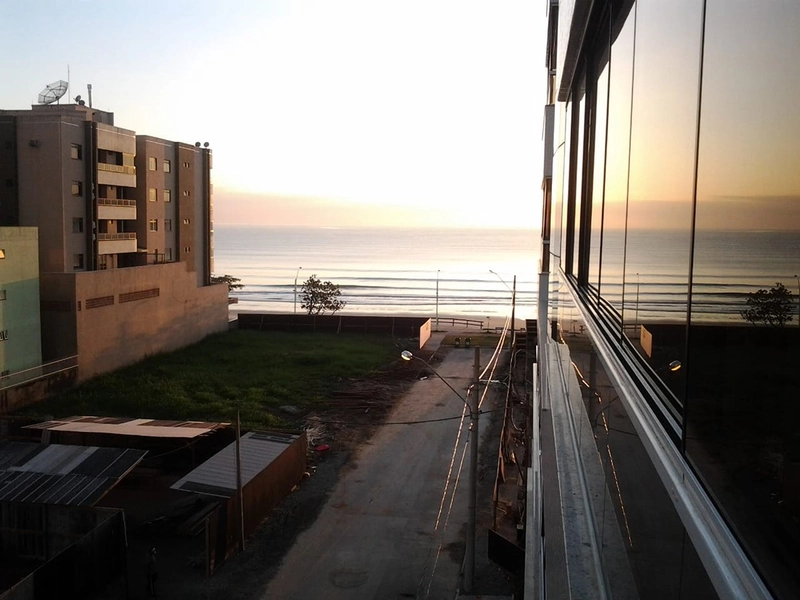 Apartamento Alto Padrão à Venda em Meia Praia – Itapema/SC: 1ª foto da galeria de imagens do imóvel
