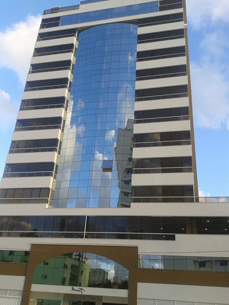Apartamento Alto Padrão à Venda em Meia Praia – Itapema/SC: 10ª foto da galeria de imagens do imóvel