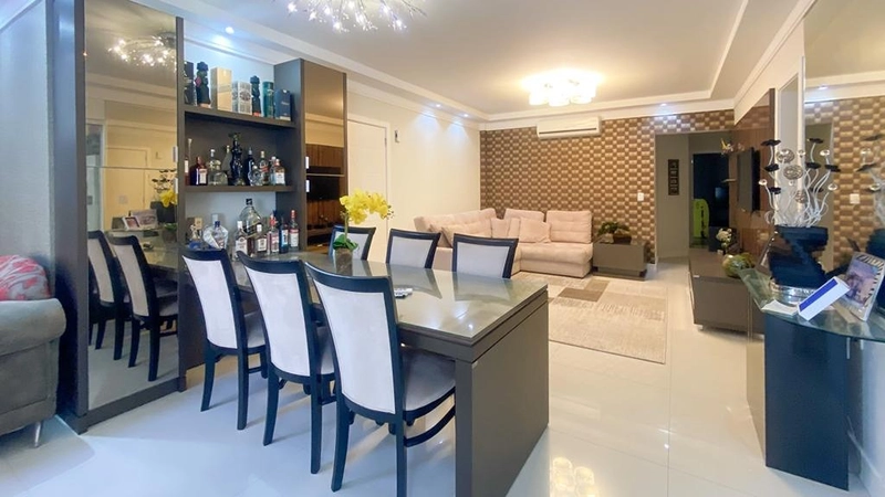 Apartamento Alto Padrão à Venda em Meia Praia – Itapema/SC: 15ª foto da galeria de imagens do imóvel