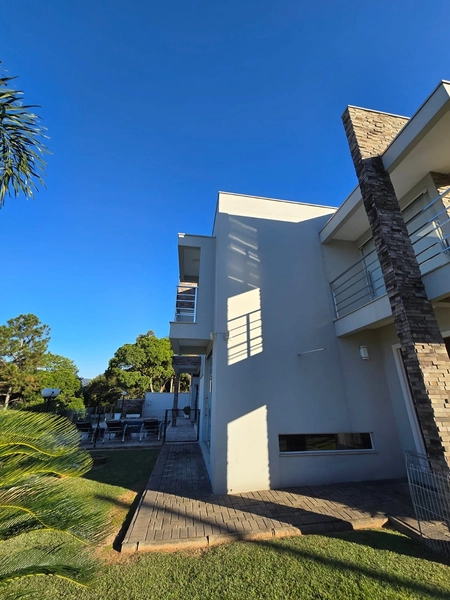 Belíssima Casa com Vista Panorâmica no Bairro Dom Joaquim – Brusque | 400m² | Piscina | 4 Vagas: 4ª foto da galeria de imagens do imóvel