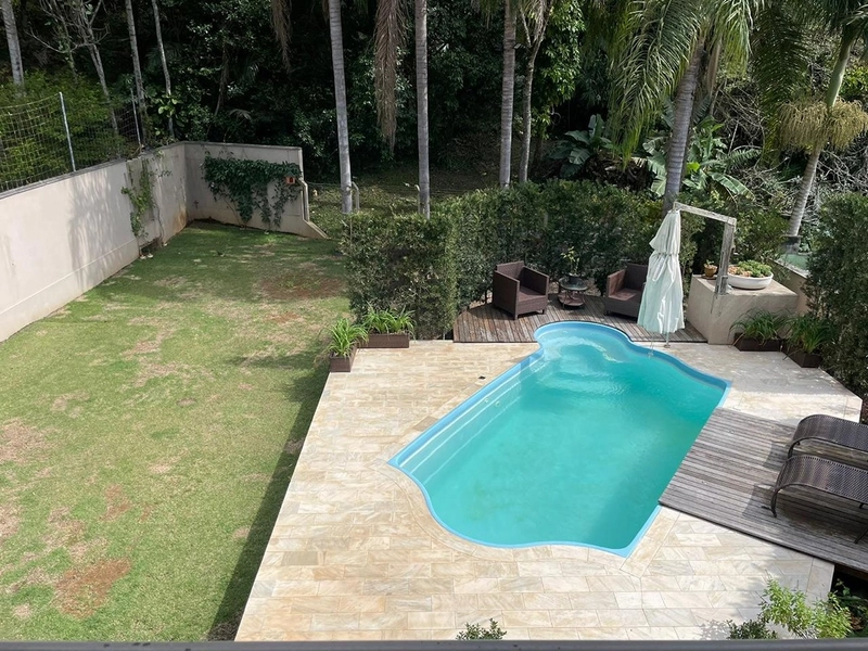 🏡 Casa disponível para aluguel ou venda no Centro de Gaspar!: 4ª foto da galeria de imagens do imóvel