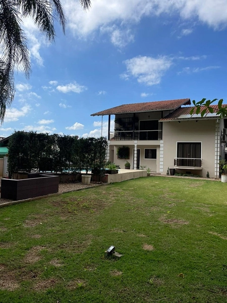 🏡 Casa disponível para aluguel ou venda no Centro de Gaspar!: 8ª foto da galeria de imagens do imóvel