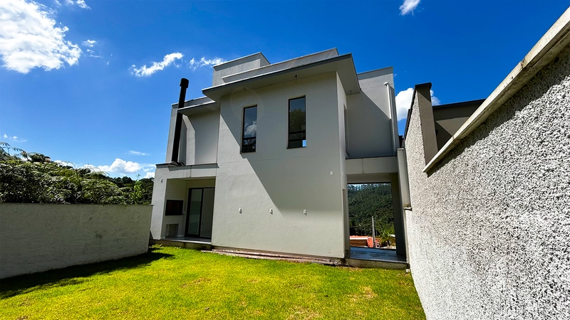 Casa de Alto Padrão à Venda – Loteamento Tulipa | Bairro Primeiro de Maio – Brusque/SC: 7ª foto da galeria de imagens do imóvel
