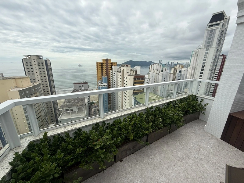 COBERTURA DUPLEX MOBILIADA, DECORADA E EQUIPADA – EXCLUSIVIDADE, LUXO E VISTA PARA O MAR: 20ª foto da galeria de imagens do imóvel