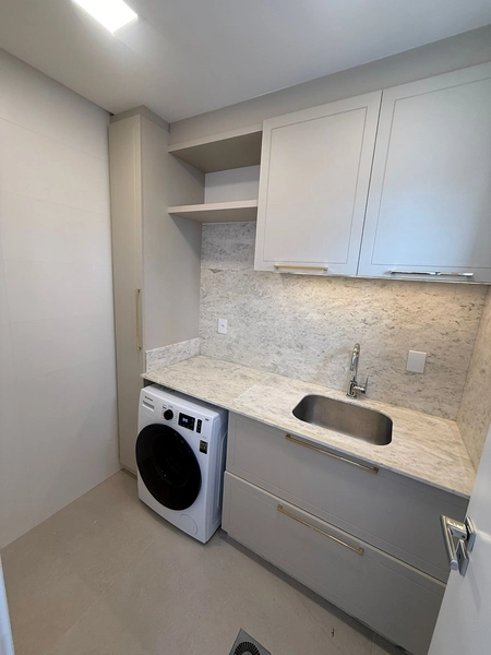 COBERTURA DUPLEX MOBILIADA, DECORADA E EQUIPADA – EXCLUSIVIDADE, LUXO E VISTA PARA O MAR: 30ª foto da galeria de imagens do imóvel