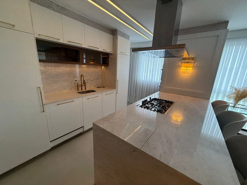 COBERTURA DUPLEX MOBILIADA, DECORADA E EQUIPADA – EXCLUSIVIDADE, LUXO E VISTA PARA O MAR: 25ª foto da galeria de imagens do imóvel