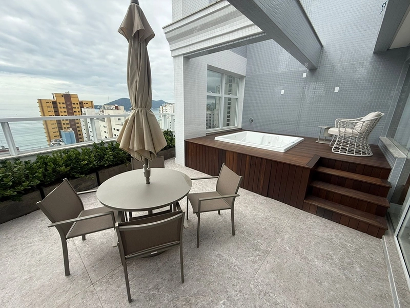 COBERTURA DUPLEX MOBILIADA, DECORADA E EQUIPADA – EXCLUSIVIDADE, LUXO E VISTA PARA O MAR: 15ª foto da galeria de imagens do imóvel