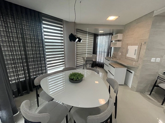 Cobertura Duplex no Edifício Opera Plaza em Balneário Camboriú – 3 Suítes, 3 Vagas, Vista Panorâmica e Lazer Completo: 3ª foto da galeria de imagens do imóvel