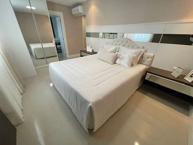 Cobertura Duplex no Edifício Opera Plaza em Balneário Camboriú – 3 Suítes, 3 Vagas, Vista Panorâmica e Lazer Completo: 15ª foto da galeria de imagens do imóvel