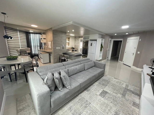 Cobertura Duplex no Edifício Opera Plaza em Balneário Camboriú – 3 Suítes, 3 Vagas, Vista Panorâmica e Lazer Completo: 9ª foto da galeria de imagens do imóvel
