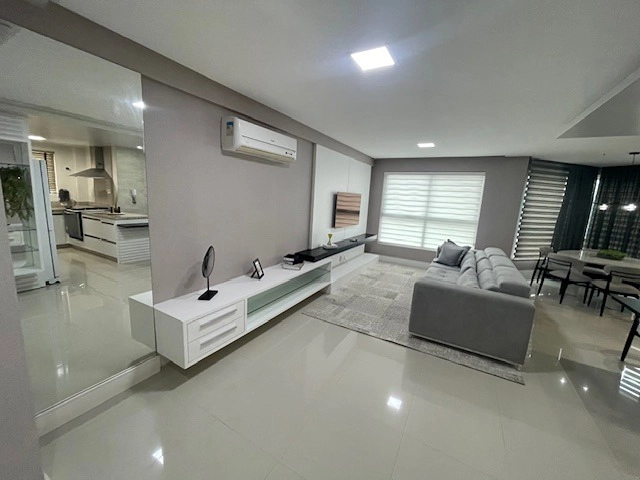 Cobertura Duplex no Edifício Opera Plaza em Balneário Camboriú – 3 Suítes, 3 Vagas, Vista Panorâmica e Lazer Completo: 17ª foto da galeria de imagens do imóvel