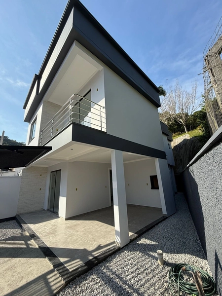 Casa à Venda em Brusque – Próximo à FIP – 140 m² – R$ 589.900,00: 5ª foto da galeria de imagens do imóvel