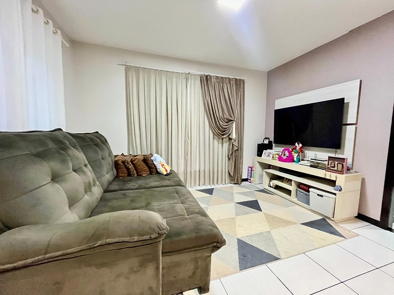 Oportunidade Única no Dom Joaquim – Casa Semi Mobiliada com Terreno Amplo: 5ª foto da galeria de imagens do imóvel