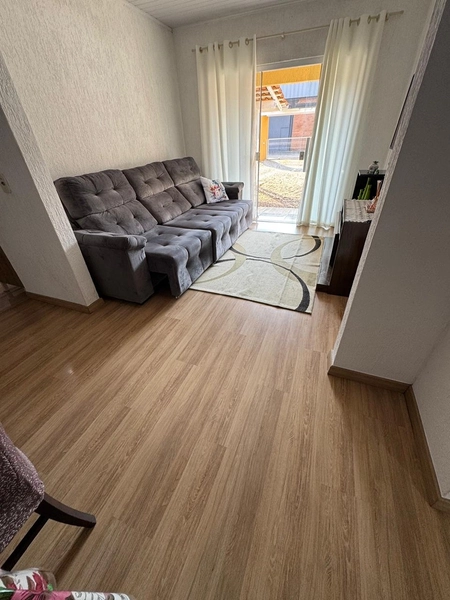 Casa à Venda em Guabiruba Centro com 3 Quartos e Piscina – 360m² de Terreno: 6ª foto da galeria de imagens do imóvel