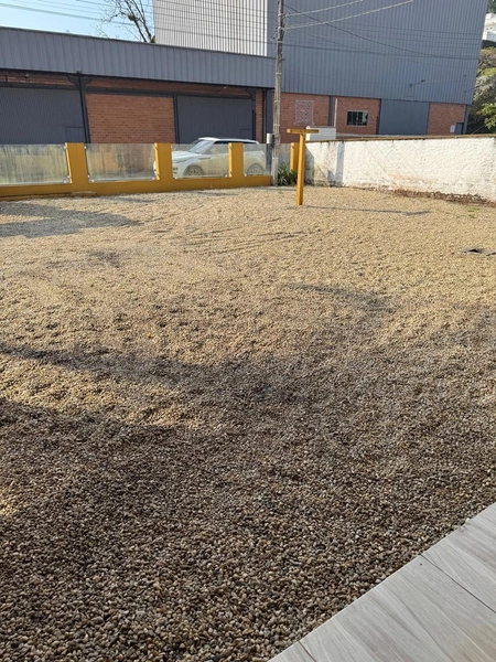 Casa à Venda em Guabiruba Centro com 3 Quartos e Piscina – 360m² de Terreno: 8ª foto da galeria de imagens do imóvel