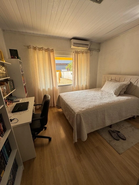 Casa à Venda em Guabiruba Centro com 3 Quartos e Piscina – 360m² de Terreno: 15ª foto da galeria de imagens do imóvel