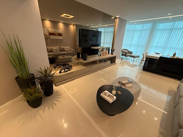 Apartamento dos Sonhos em Balneário Camboriú – 3 Suítes e Muito Lazer!: 26ª foto da galeria de imagens do imóvel
