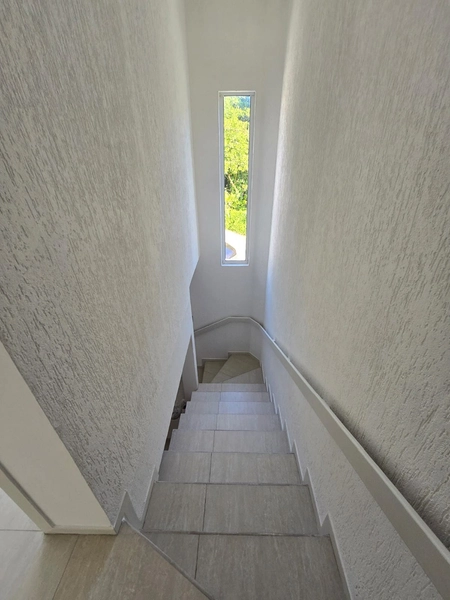 Sobrado Geminado à Venda Bairro Azambuja | 78m² | Mobiliado | R$ 299.000: 16ª foto da galeria de imagens do imóvel