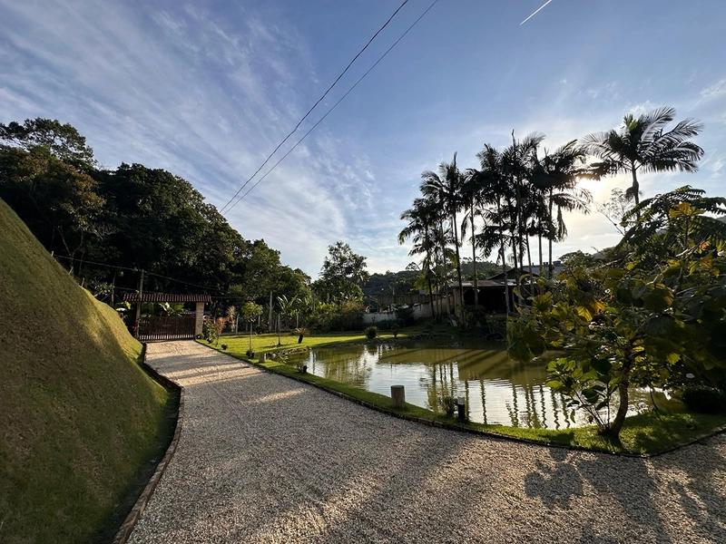 Sitio/Chácara dos Sonhos à Venda em Guabiruba: 2ª foto da galeria de imagens do imóvel