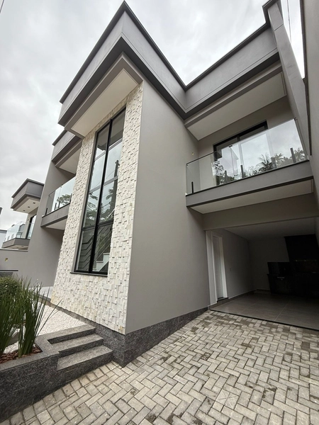 Casa à Venda em Brusque – 157 m² com Acabamento Premium: 1ª foto da galeria de imagens do imóvel