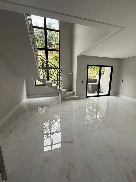Casa à Venda em Brusque – 157 m² com Acabamento Premium: 6ª foto da galeria de imagens do imóvel