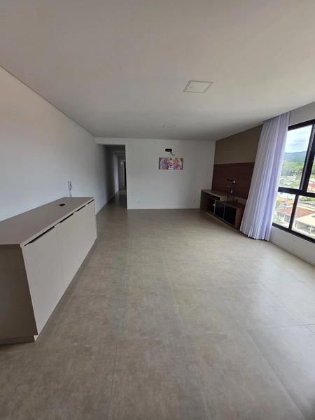 Apartamento à Venda em Brusque – Bairro Azambuja - 1 Suite + 2 Dormitorios: 2ª foto da galeria de imagens do imóvel