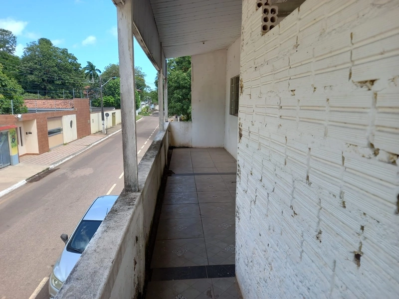 Vende-se imóvel com dois apartamentos em Alter do Chão: 3ª foto da galeria de imagens do imóvel