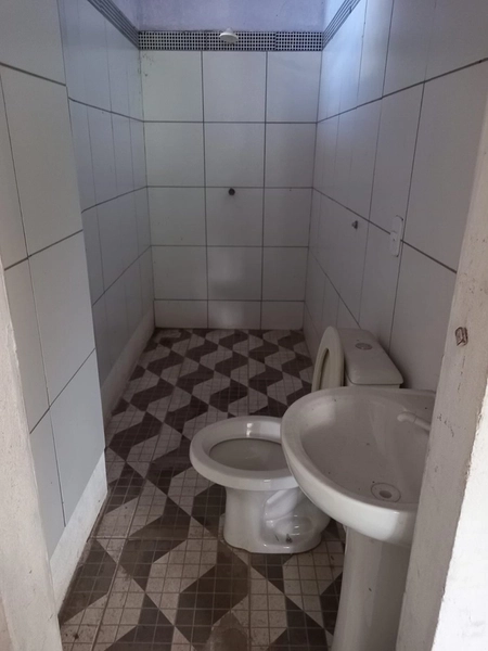 Vende-se imóvel com dois apartamentos em Alter do Chão: 9ª foto da galeria de imagens do imóvel
