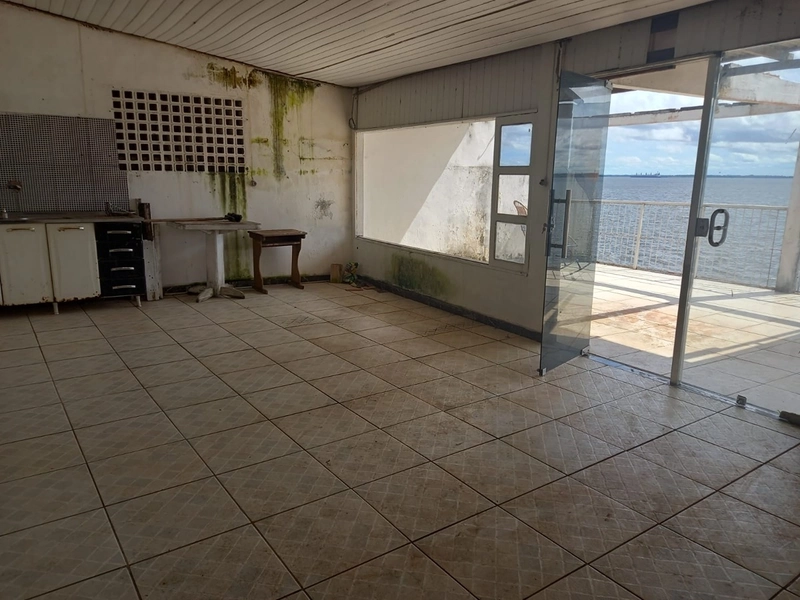 Vende-se Duplex em frente à Praia do Maracanã: 8ª foto da galeria de imagens do imóvel