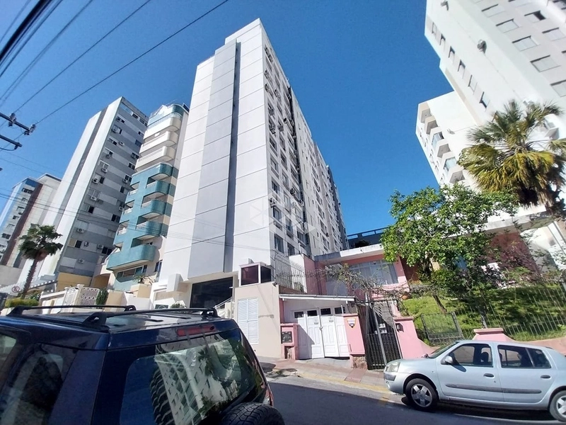 Apartamento : 2ª foto da galeria de imagens do imóvel